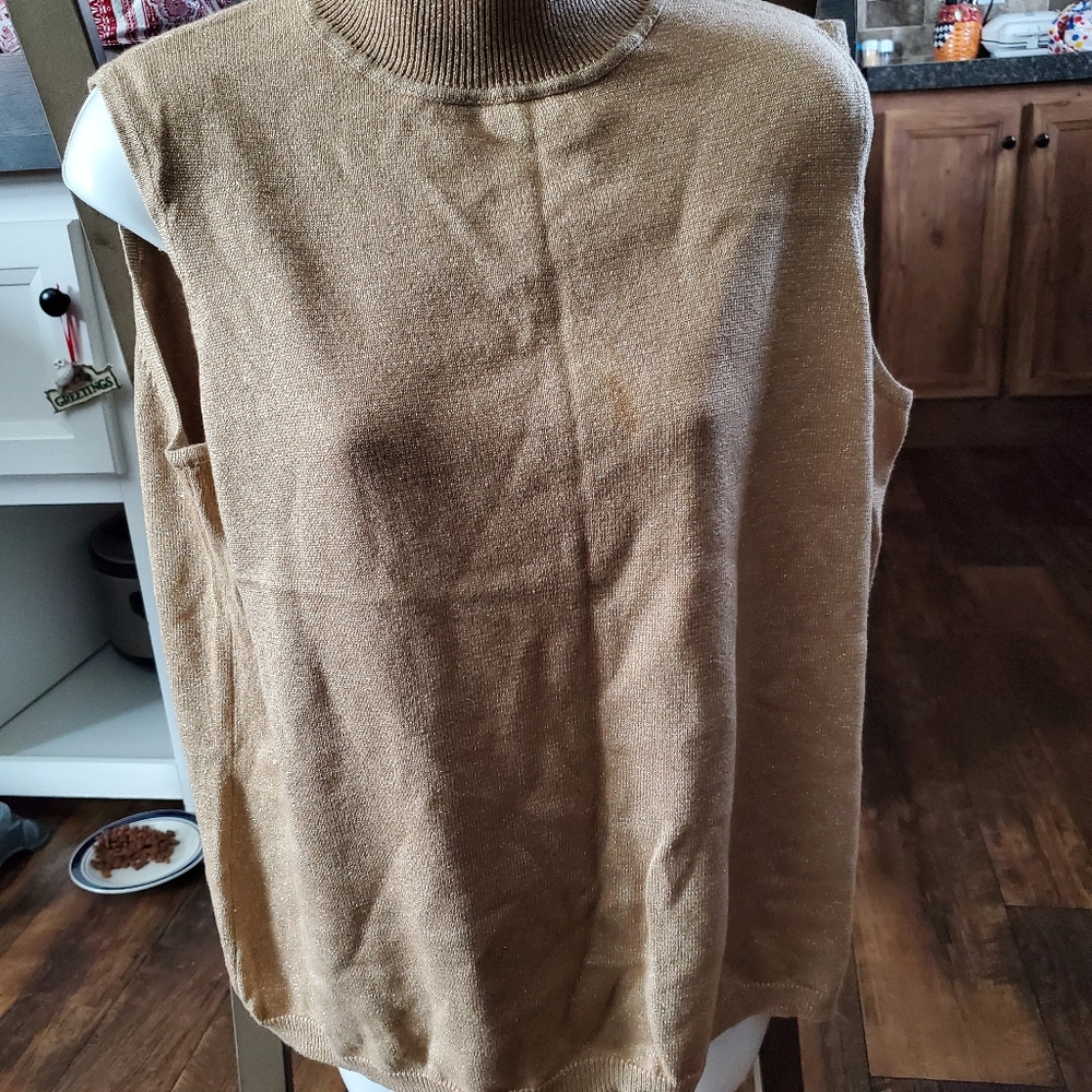 1X Tan Shimmer Turtle Neck Tank